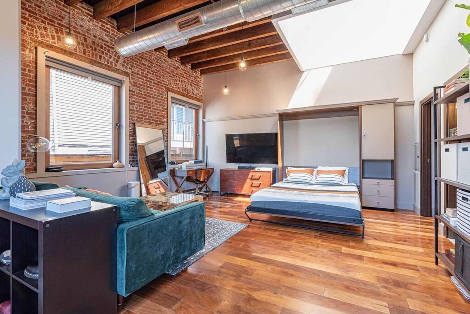 Building Photo - 621 14th St