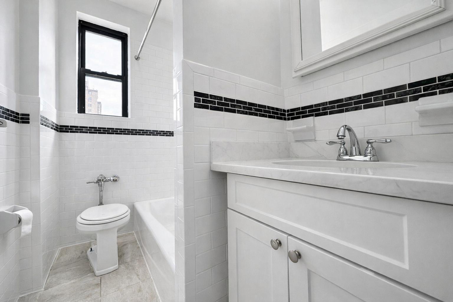 Building Photo - 121 Bennett Ave