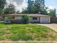 Building Photo - 3101 7th Ave N