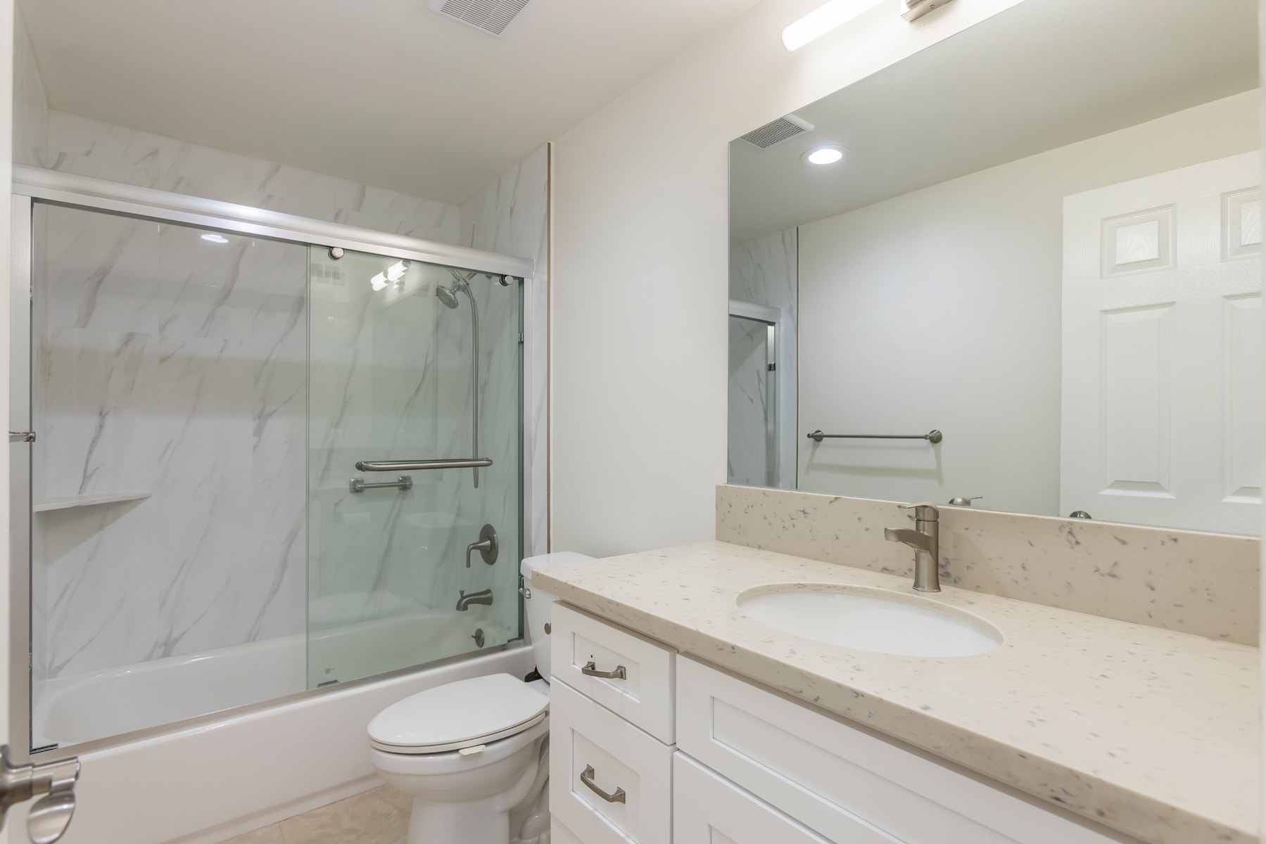 Building Photo - 10227 Autumn Leaf Cir