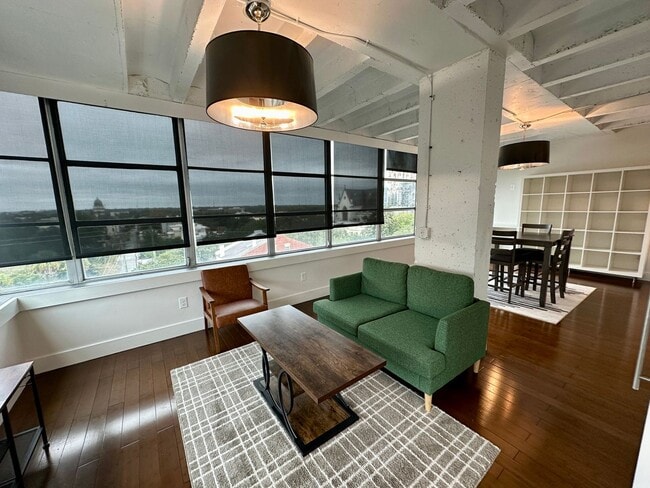 Building Photo - 1 BED | 1 BATH | DRAYTON TOWER | ALL UTILITIES INCLUDED