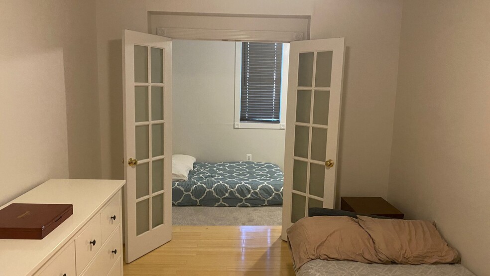 Back room, from the bedroom - 1242 Queen St, NE