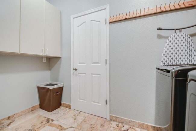 Building Photo - Beautiful Fully Furnished Home In Ahwatukee Foothills With Mountain Views and Private Pool!!