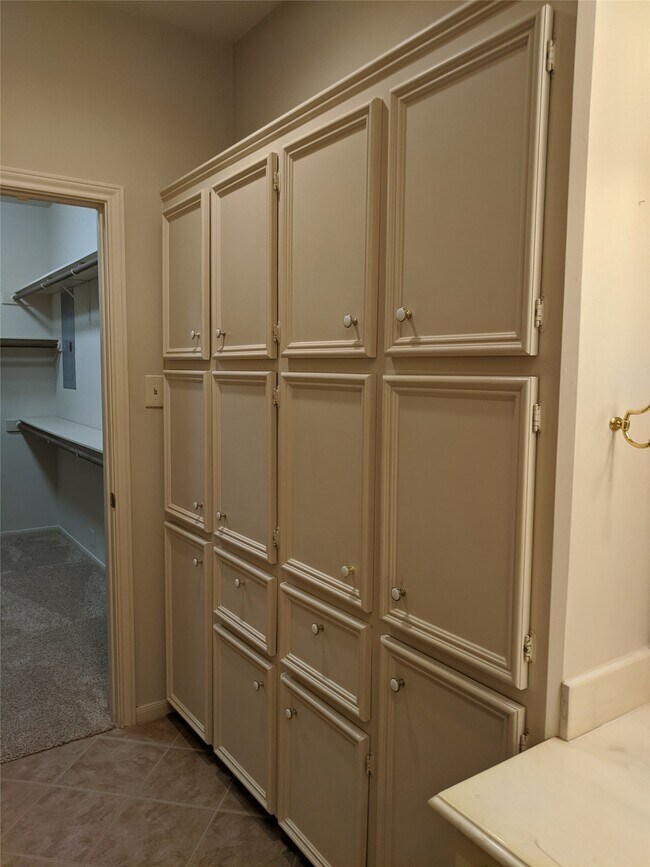 Building Photo - 5106 Olympia Fields Ln