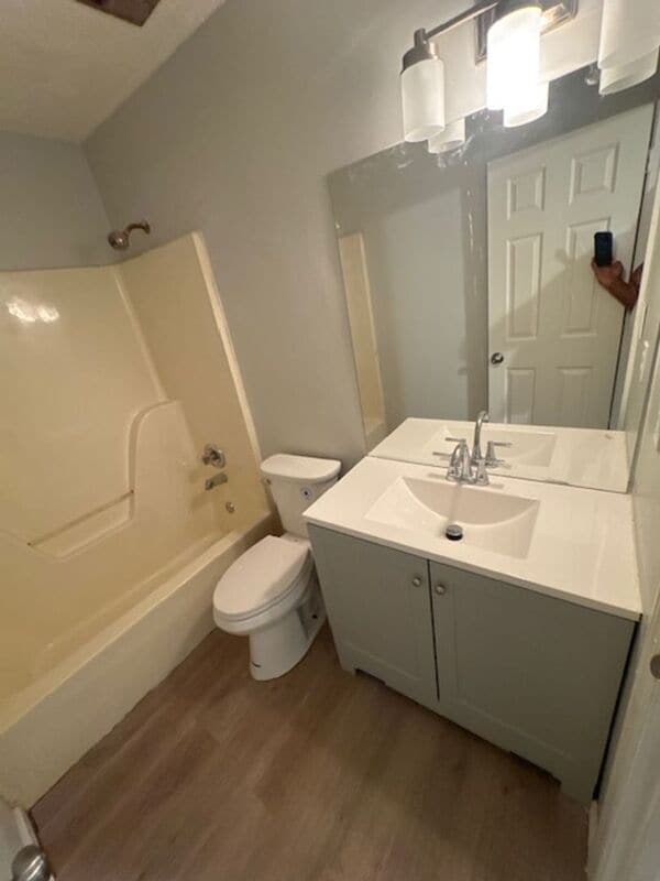 Building Photo - 5832 Ashridge Pl