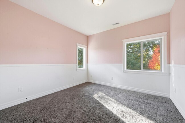 Building Photo - 1356 S Hidden Island Pl