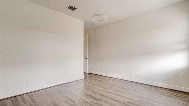 Building Photo - 8343 NW 121st Way