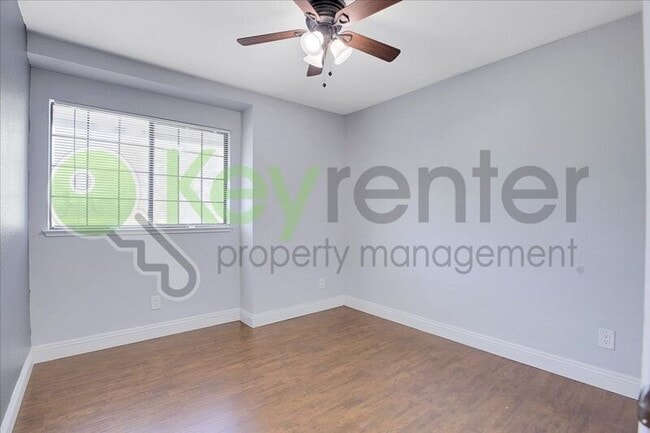 Building Photo - 3462 Bridgeford Dr