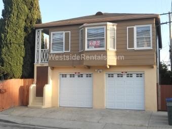 Primary Photo - 7860 Romaine St