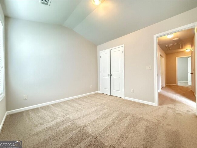 Building Photo - 1044 Haley Wds Ln