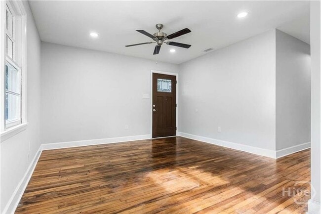 Building Photo - 2102 Auburn St