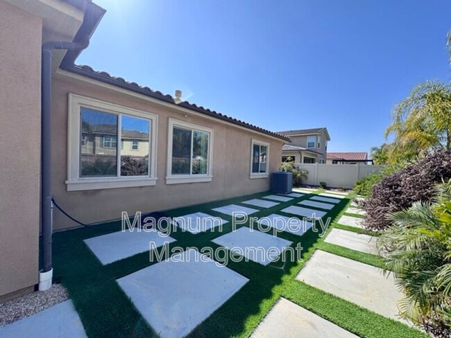 Building Photo - 34913 Limecrest Pl