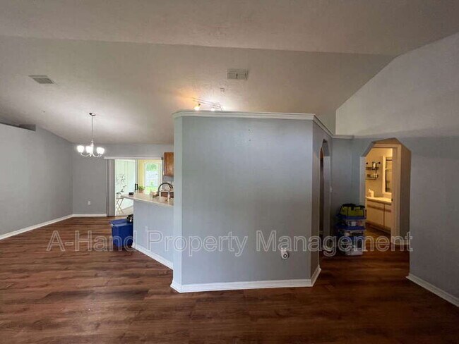 Building Photo - 4104 Cannon Ct