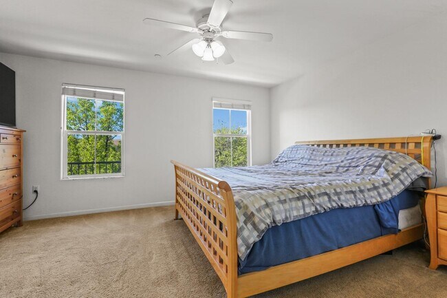 Building Photo - 507 Dante Cir