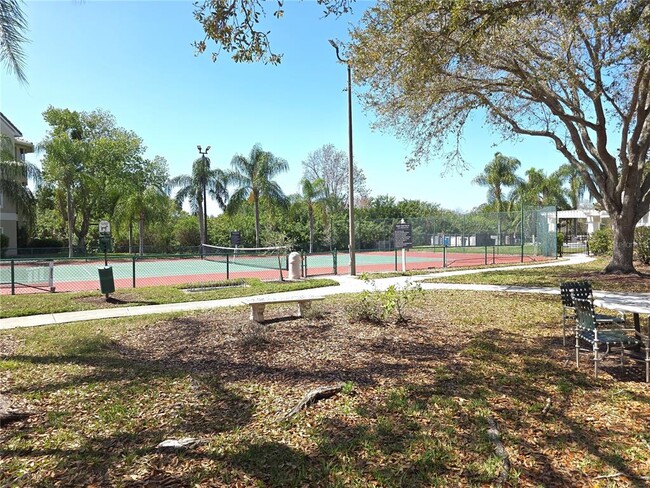 Building Photo - 5168 Northridge Rd