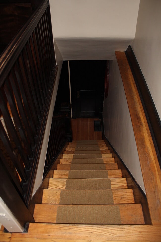 Building Photo - 1004 Winterton St