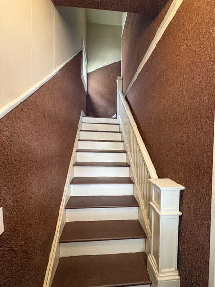 Building Photo - 1755 Adams Ave