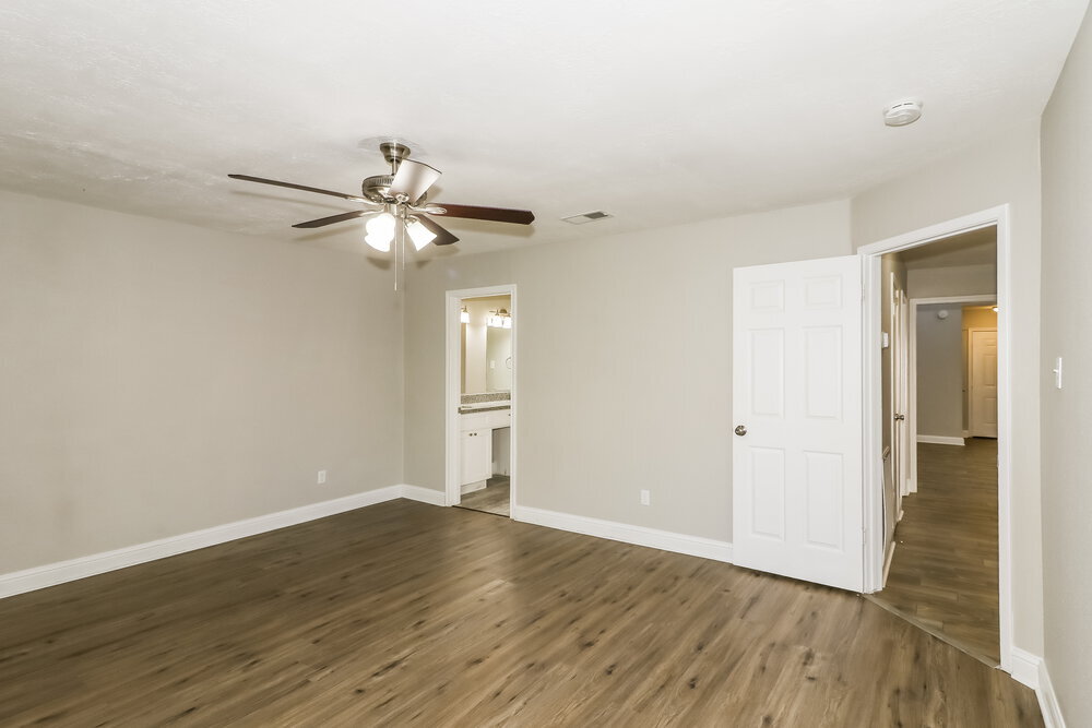 Building Photo - 4167 Amir St