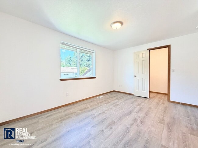 Building Photo - Swanson - 1317 (ADV only)