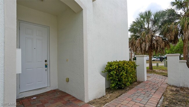 Building Photo - 7069 Venice Way