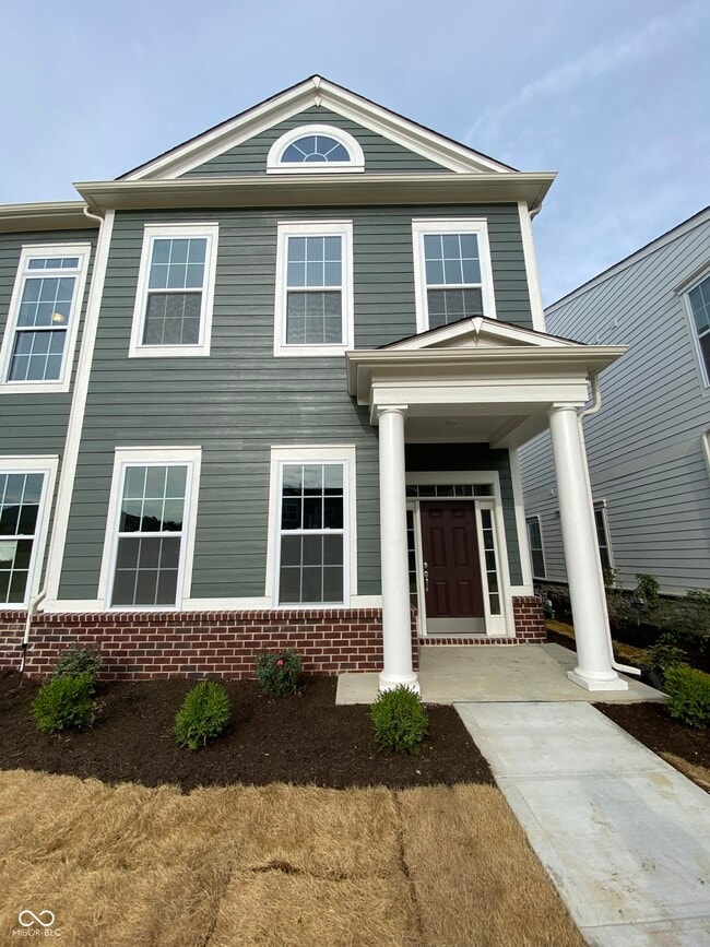 Building Photo - 1070 Valentine Ln