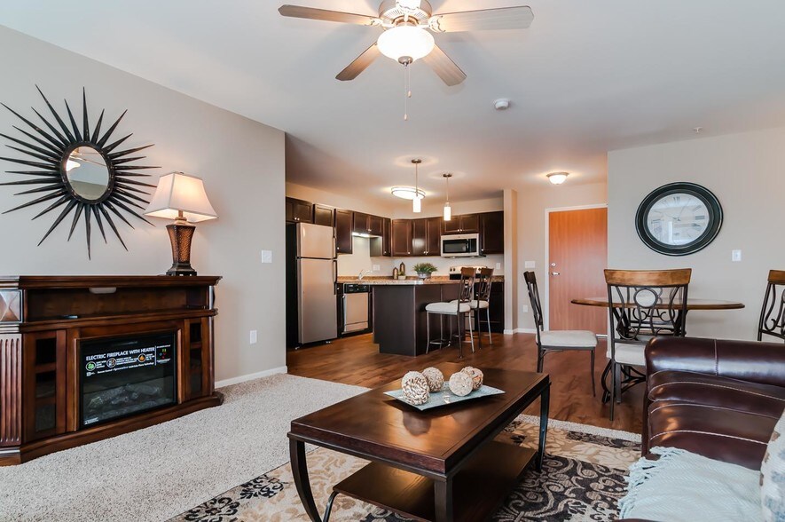 Silver Waters 3783 S 16th St Grand Forks ND 58201 Apartment Finder