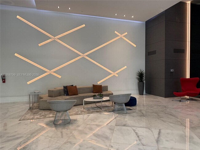 Building Photo - 3300 NE 192 St