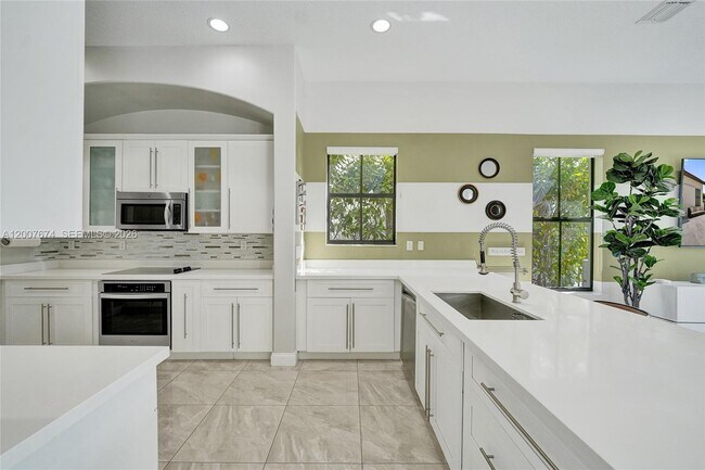 Building Photo - 2740 NW 83rd Terrace