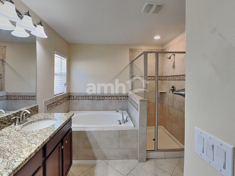 Building Photo - 12035 Cardinal Flower Dr