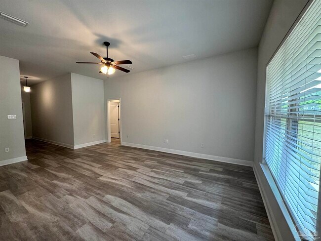 Building Photo - 5723 Maggie Rose Cir