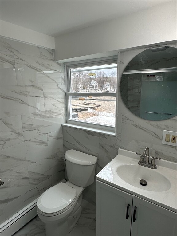 Building Photo - 242 Main St