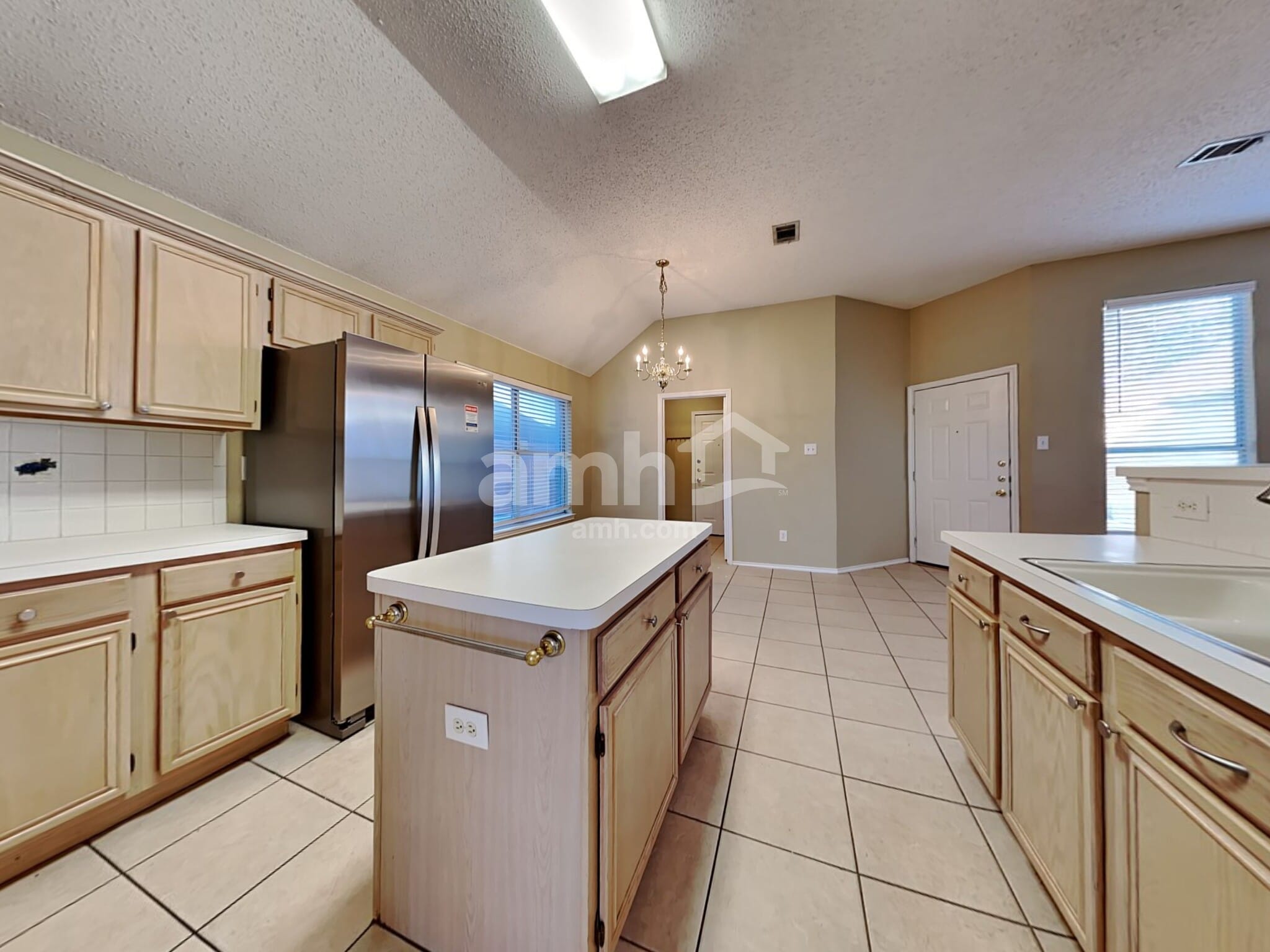 Building Photo - 1432 Springaire Ln