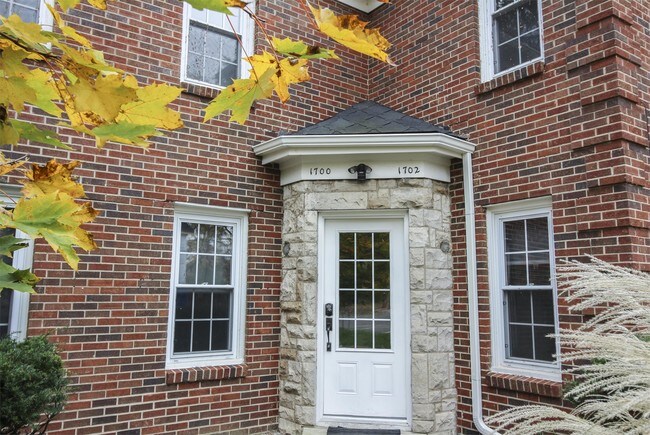 Building Photo - 1700 Packard St