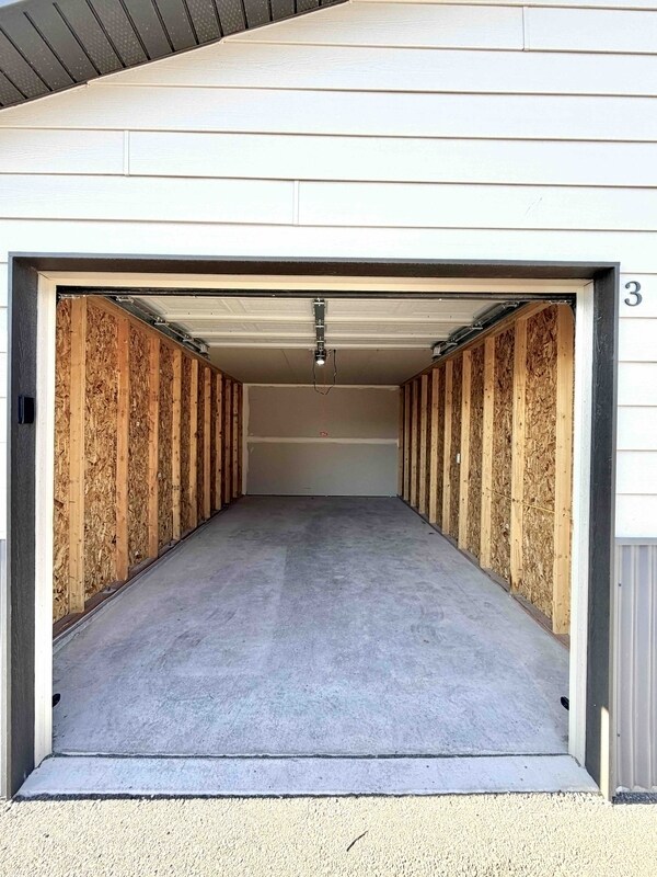 Building Photo - 1048 Enterprise Dr