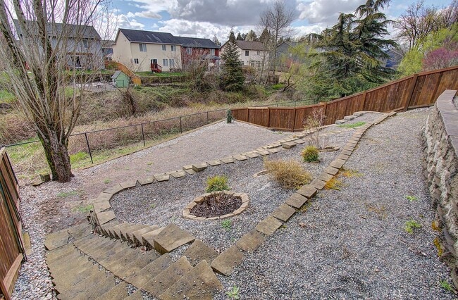 Building Photo - Washougal- 4 Bedroom Home- Apply today!