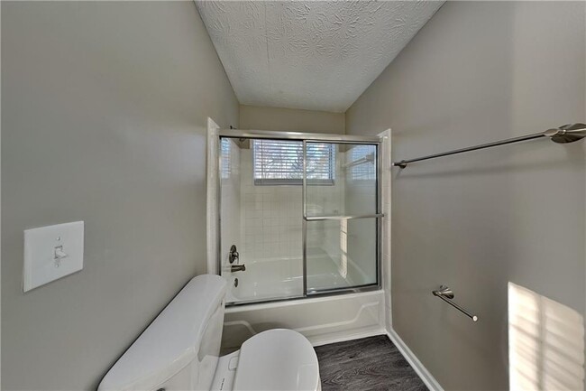 Building Photo - 4440 Coventry Ct