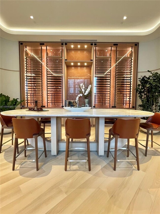 Building Photo - 77 SE 5th St