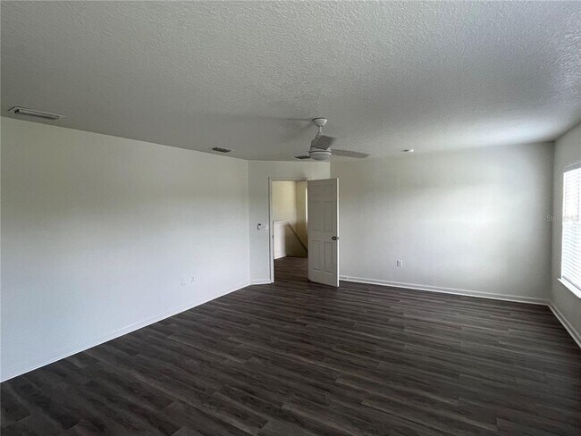 Building Photo - 101 Hagge Dr
