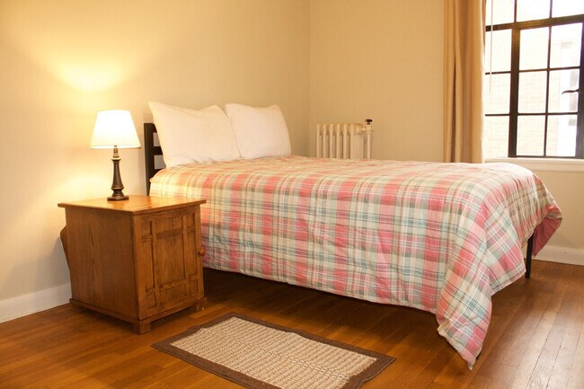 Building Photo - 15388 Glynn Rd