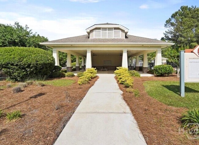 Building Photo - Beautifully designed end unit townhome Available 1/6/26