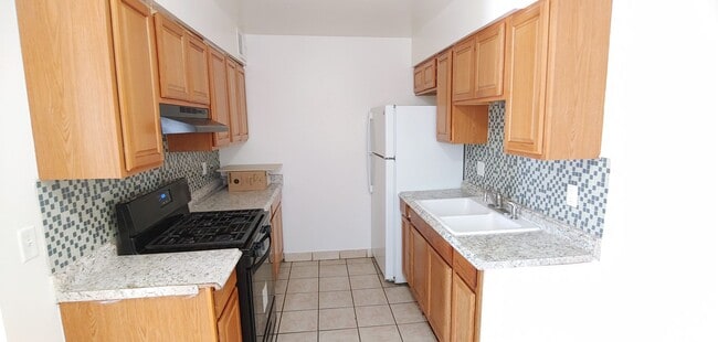 Building Photo - 5240 Pebble Beach Blvd