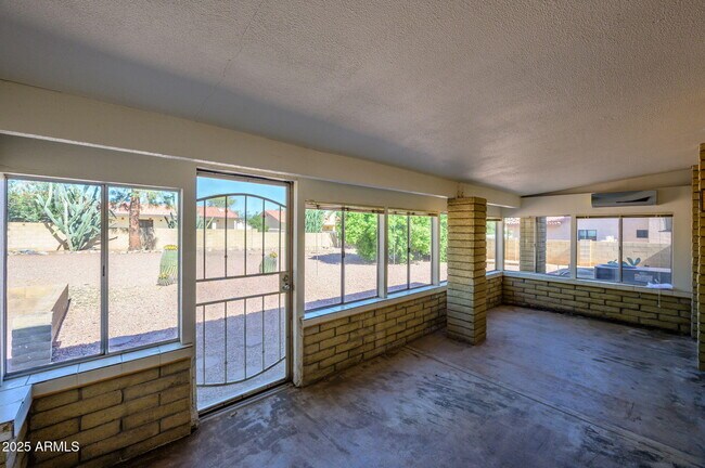 Building Photo - 17316 Valloroso Dr