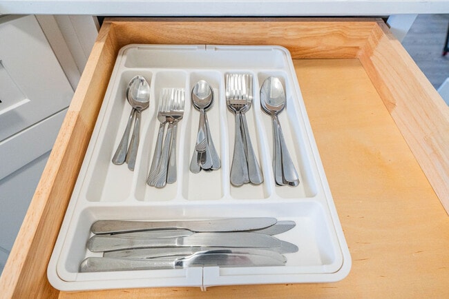 Building Photo - 2150 S 55th St