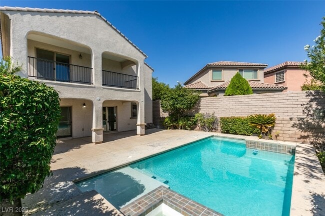 Building Photo - 11933 Orense Dr