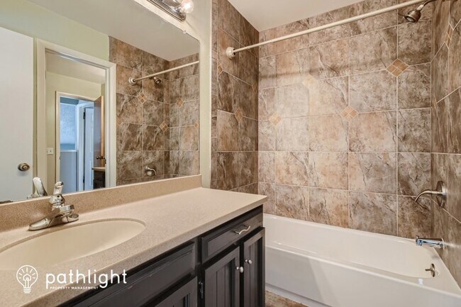 Building Photo - 8575 Dover Ct
