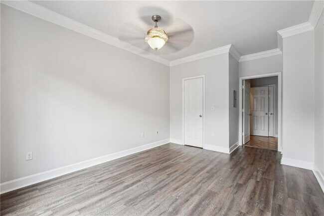 Building Photo - 3777 Peachtree Rd NE