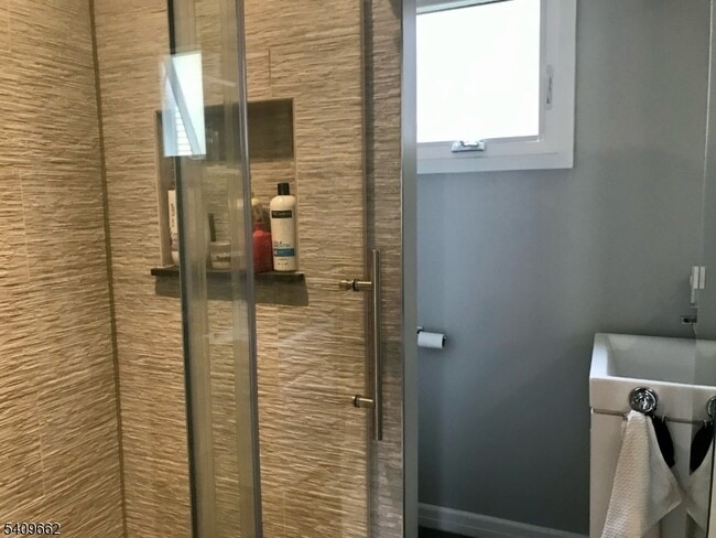 Building Photo - 145 Prescott Ave