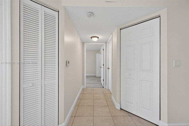 Building Photo - 4025 W McNab Rd