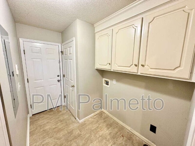 Building Photo - 1045 Mineral Creek Ct