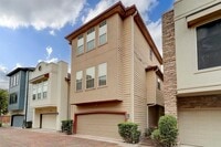 Building Photo - 3410 Cline St